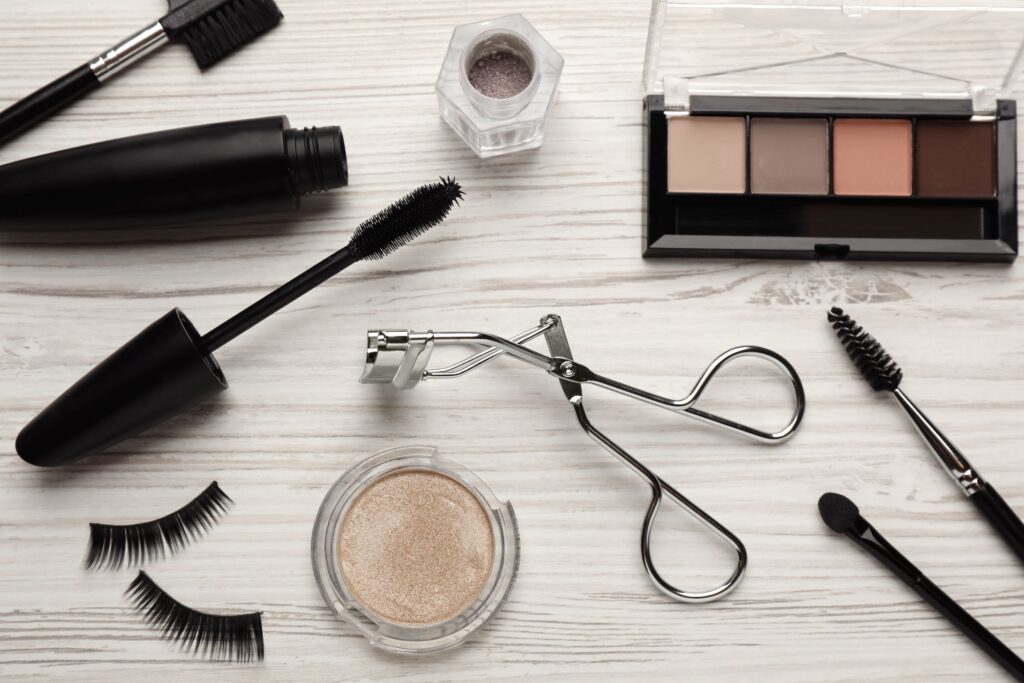 Ordem da maquiagem: dicas e passo a passo de como fazer