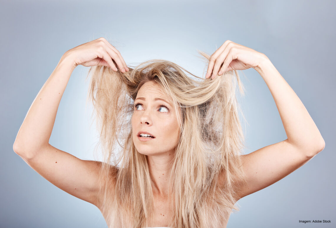 Gente se vocês como eu, sofre com frizz no cabelo. Vou indicar a